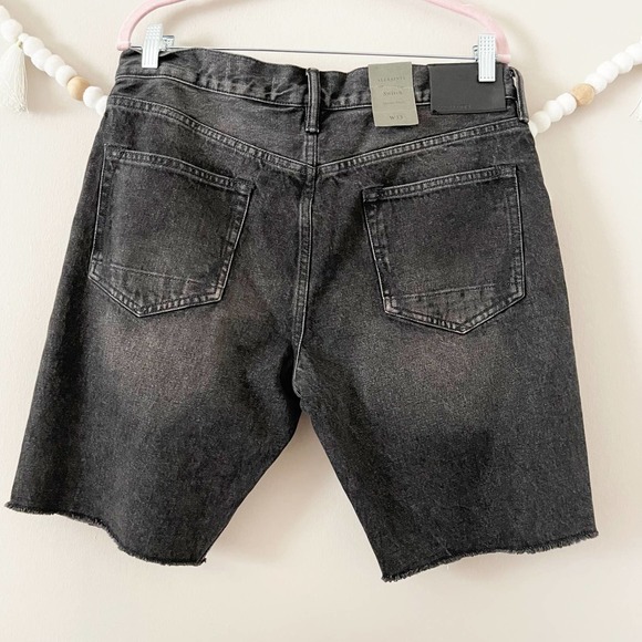 NEW ALLSAINTS Switch Denim Shorts Men's Size 33 Washed Black Raw Hem Slim Fit - Picture 10 of 11